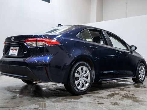 Used 2020 Toyota Corolla LE image 7