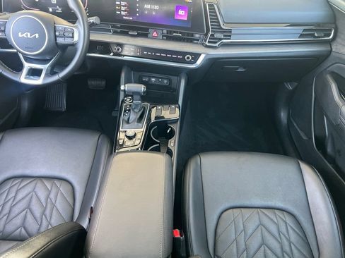 Certified 2023 Kia Sportage X-Line w/ X-Line Premium Package AWD/4WD image 19