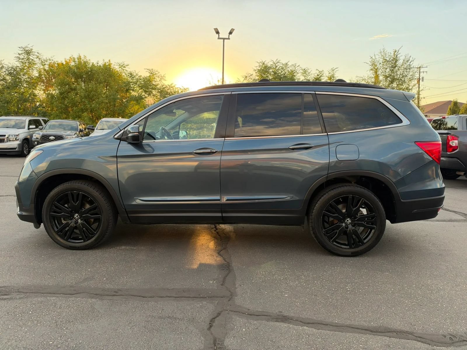 Used 2021 Honda Pilot Special Edition image 4