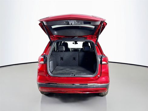 Used 2023 Chevrolet Equinox RS AWD/4WD image 26