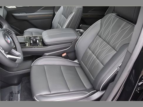 Used 2025 Buick Enclave Avenir w/ Super Cruise Package AWD/4WD image 14