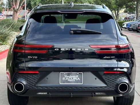 Used 2025 Genesis GV70 3.5T Sport w/ Sport Prestige Package image 5