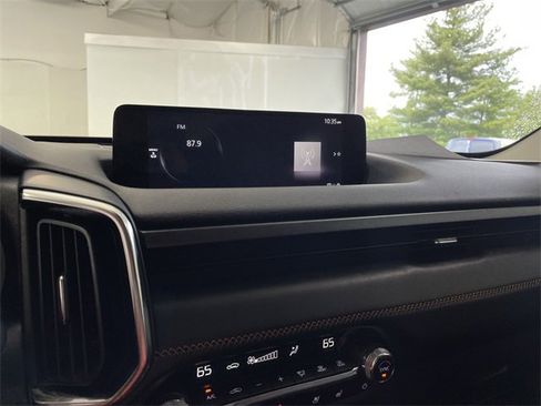 Used 2025 MAZDA CX-50 AWD 2.5 S w/ Premium Plus Pkg image 26