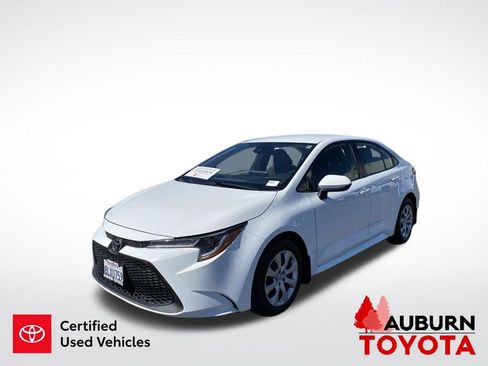 Certified 2020 Toyota Corolla LE FWD image 4