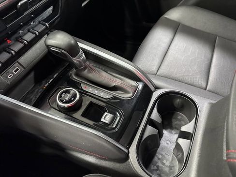 Used 2023 Chevrolet Colorado Z71 w/ Z71 Convenience Package 2 image 21