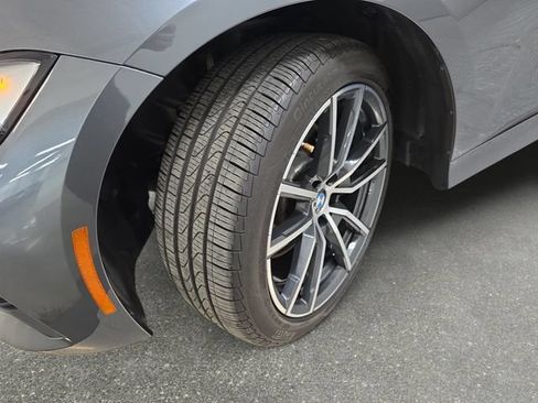 Used 2022 BMW 330i xDrive Sedan w/ Premium Package AWD/4WD image 30