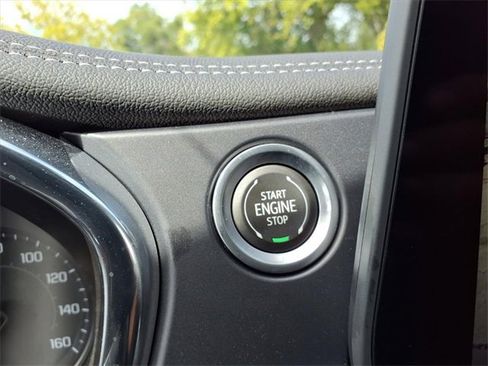 Used 2023 Chevrolet Blazer LT w/ Convenience Package image 9