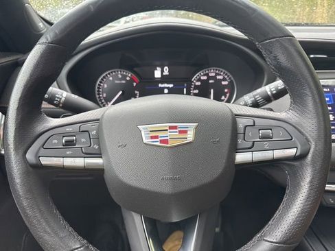 Used 2023 Cadillac XT4 Sport AWD/4WD image 10