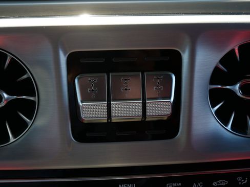 Used 2021 Mercedes-Benz G 63 AMG 4MATIC image 27