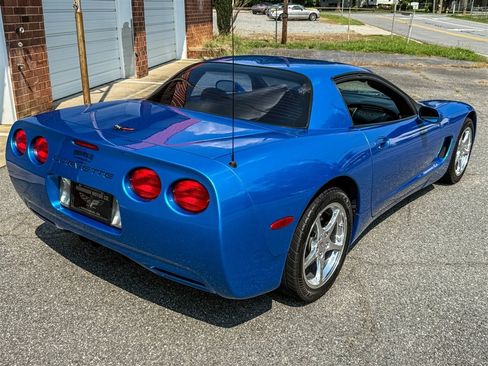 Used 1999 Chevrolet Corvette Coupe w/ Lighting Pkg RWD image 33
