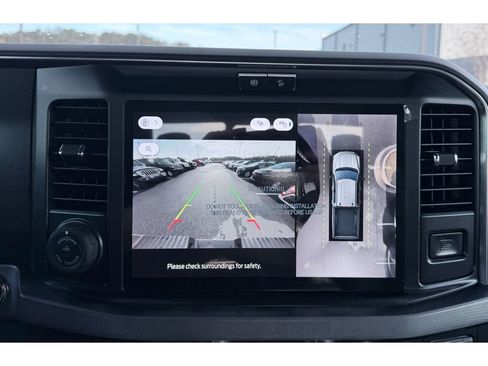 Used 2025 Ford F250 Platinum image 19