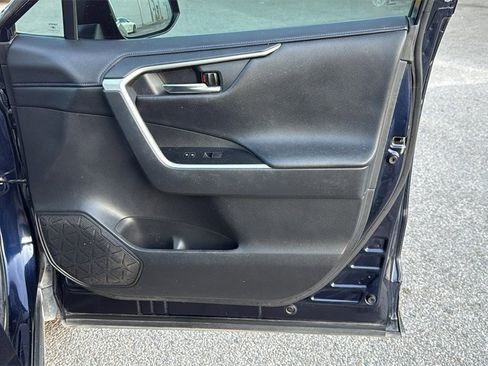 Used 2019 Toyota RAV4 XSE image 27