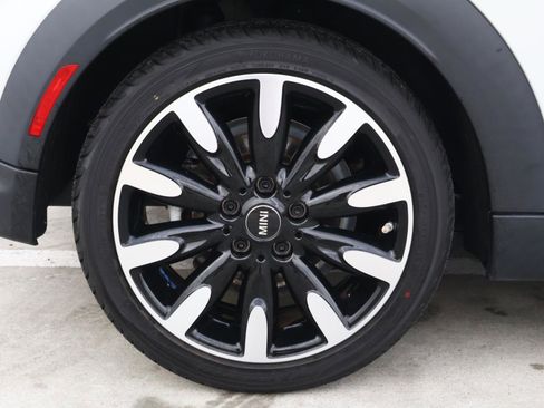 Used 2023 MINI Cooper S image 9