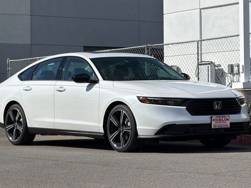 New 2026 Honda Accord SE image 2