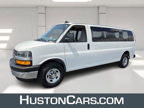 Certified 2024 Chevrolet Express 3500 LT w/ LT Preferred Equipment Group image 1