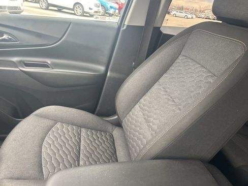 Used 2018 Chevrolet Equinox LT image 26