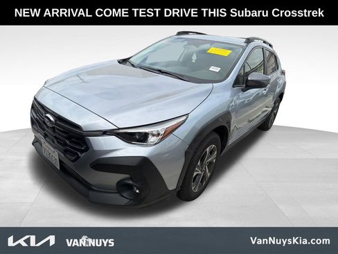 Used 2025 Subaru Crosstrek 2.0i Premium w/ Crosstrek Mirror Package AWD/4WD image 1
