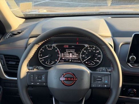 New 2026 Nissan Rogue SV image 18