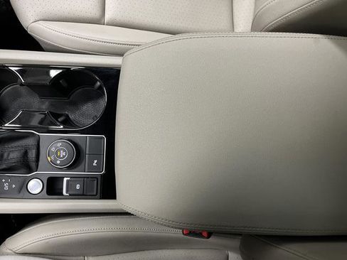 Used 2020 Volkswagen Atlas SEL image 21