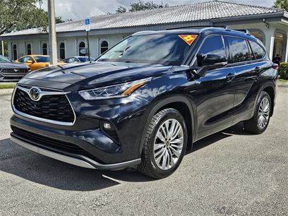 Used 2022 Toyota Highlander Platinum