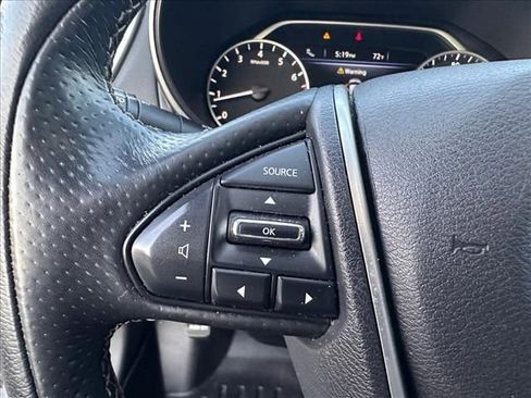 Used 2018 Nissan Maxima 3.5 SL image 25