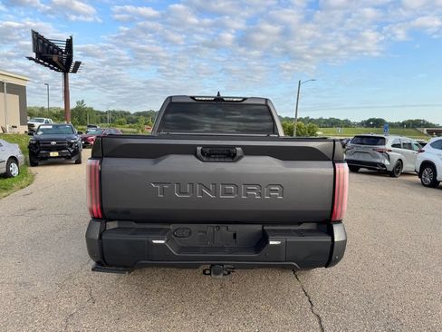 Used 2025 Toyota Tundra Limited AWD/4WD image 15