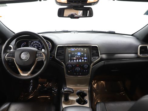 Used 2014 Jeep Grand Cherokee Limited w/ Luxury Group II image 16
