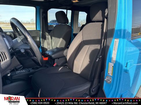 Used 2018 Jeep Wrangler Unlimited Sport S image 11