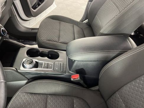 Used 2023 Ford Escape Active image 28