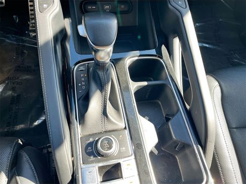 Used 2022 Kia Telluride SX w/ Nightfall Edition Package image 17