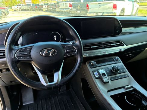 Used 2021 Hyundai Palisade Limited w/ Winter Package AWD/4WD image 4