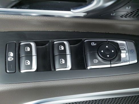 Certified 2022 Kia Telluride SX w/ Towing Package AWD/4WD image 24