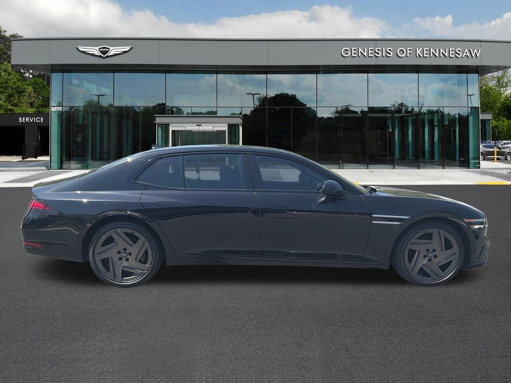 Used 2026 Genesis G90 3.5T Prestige AWD/4WD image 9