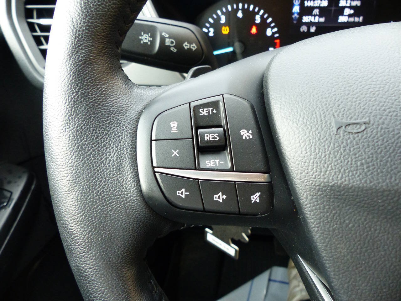 Used 2020 Ford Escape SEL AWD/4WD image 26