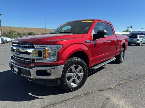 Used 2018 Ford F150 XLT w/ Equipment Group 302A Luxury AWD/4WD image 2