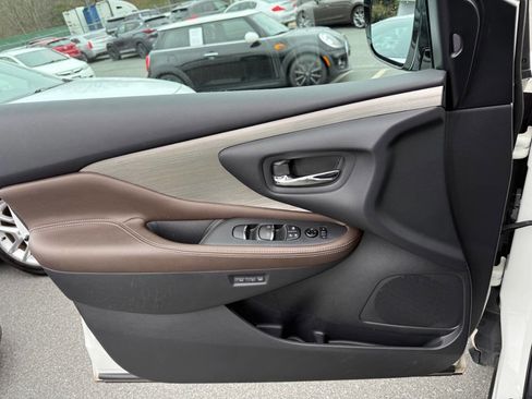 Used 2015 Nissan Murano Platinum w/ Platinum Technology Package image 21