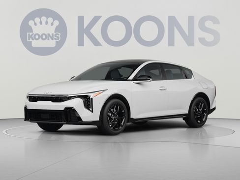 New 2026 Kia K4 FWD image 1