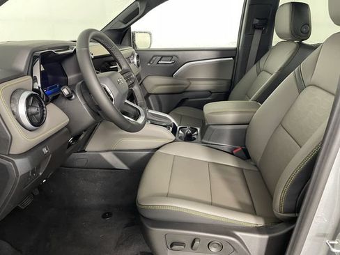 New 2026 Chevrolet Colorado ZR2 w/ Technology Package AWD/4WD image 2