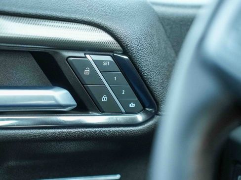 Used 2024 GMC Sierra 1500 AT4 w/ Technology Package image 32