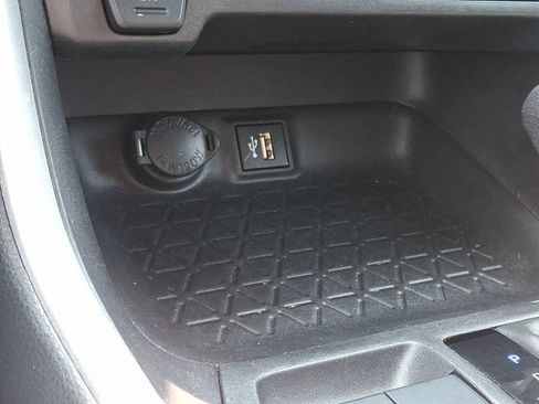 Used 2024 Toyota RAV4 XLE AWD/4WD image 15