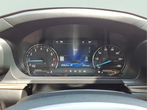 Used 2021 Ford Explorer Limited w/ Equipment Group 301A AWD/4WD image 17