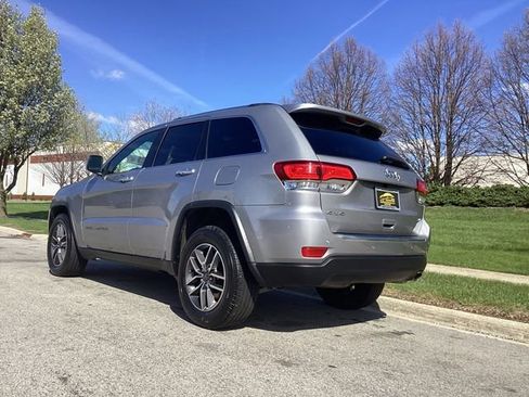 Used 2020 Jeep Grand Cherokee Limited image 3