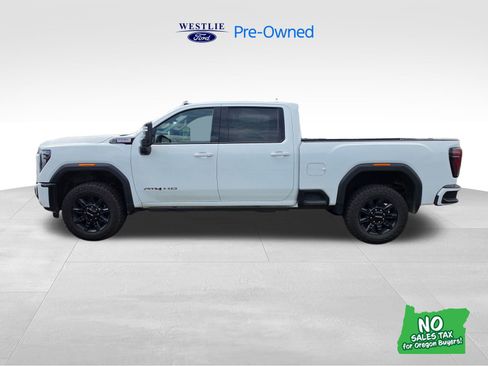 Used 2024 GMC Sierra 2500 AT4 w/ AT4 Preferred Package AWD/4WD image 1