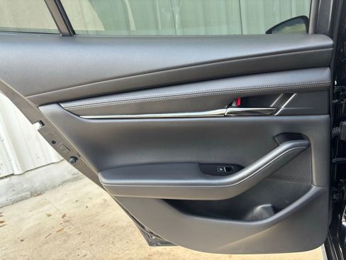 Used 2021 MAZDA MAZDA3 2.5 Turbo Sedan w/Premium Plus image 28