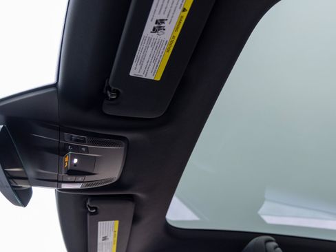 Certified 2023 Porsche Taycan 4 Cross Turismo image 27