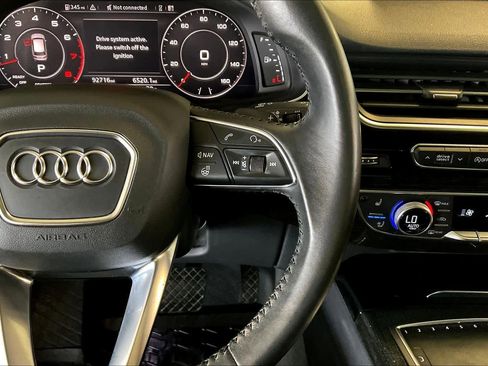 Used 2019 Audi Q7 3.0T Prestige w/ Prestige Package AWD/4WD image 23