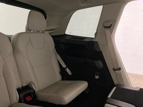 Used 2024 Volvo XC90 B6 Core AWD/4WD image 76