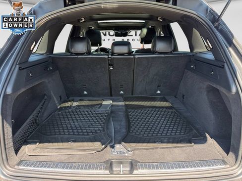 Used 2020 Mercedes-Benz GLC 300 4MATIC image 17