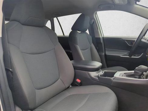 Certified 2025 Toyota RAV4 LE image 26