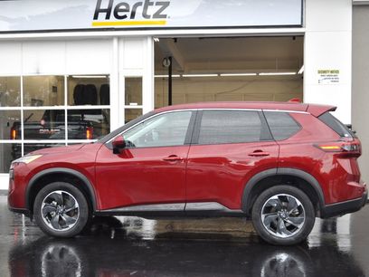 Used 2024 Nissan Rogue SV